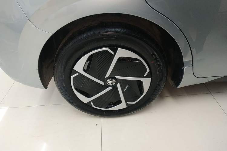 Used MG 4 EV 2026 Model 437 Composed Edition Exterior 8