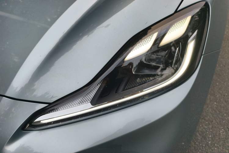 Used MG 4 EV 2026 Model 437 Composed Edition Left Front Headlight