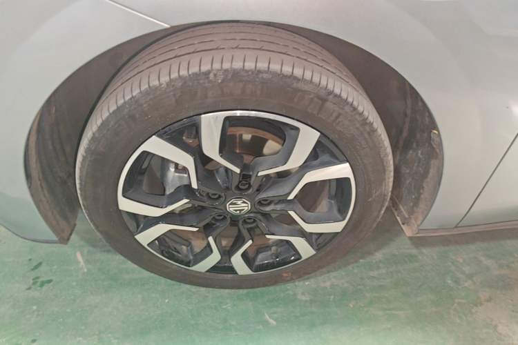 Used MG 4 EV 2026 Model 437 Freedom Edition Left Front Wheel Hub