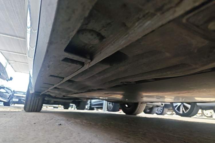 Used MG 4 EV 2026 Model 437 All-in-One Edition Right Side Sill