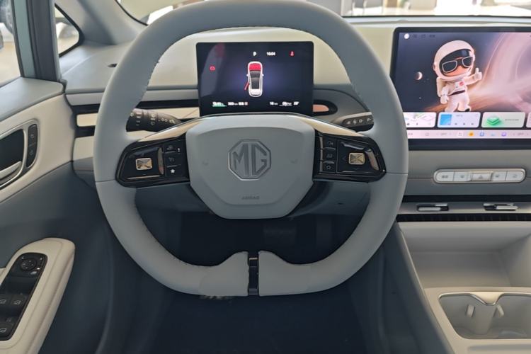 Used MG 4 EV 2026 Model 437 Composed Edition Steering Wheel