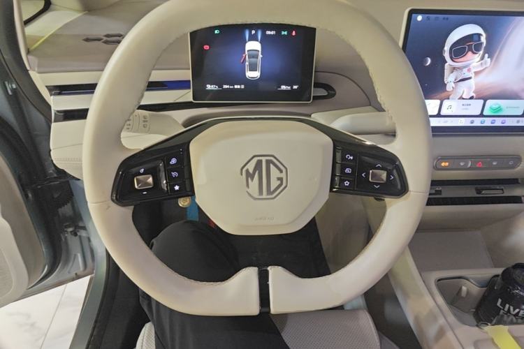 Used MG 4 EV 2026 Model 437 Freedom Edition Steering Wheel