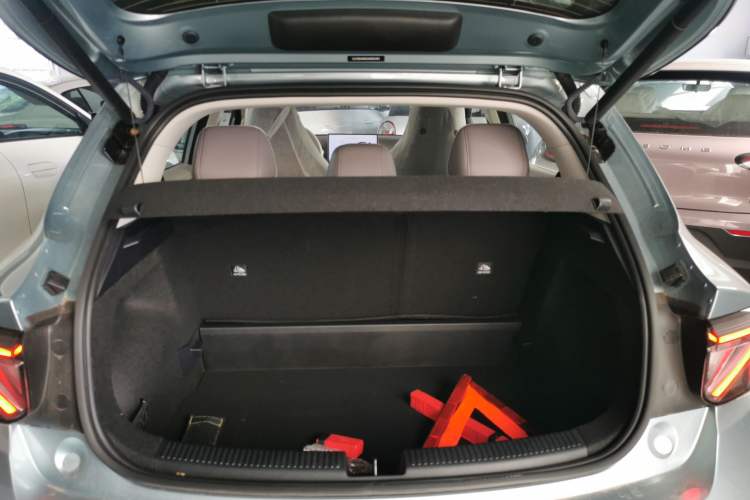 Used MG 4 EV 2026 Model 437 Composed Edition Trunk