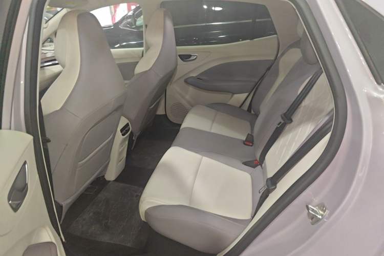 Used MG 4 EV 2026 Model 530 Smart Fun Edition Left Rear Seat