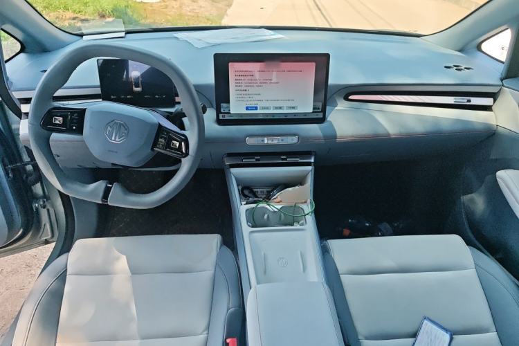 Used MG 4 EV 2026 Model 437 Composed Edition Center Console