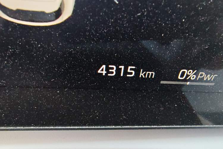 Used MG 4 EV 2026 Model 437 Composed Edition Odometer Close Up