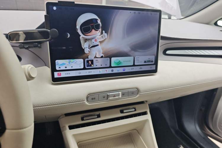 Used MG 4 EV 2026 Model 437 Composed Edition Audio And AC Panel