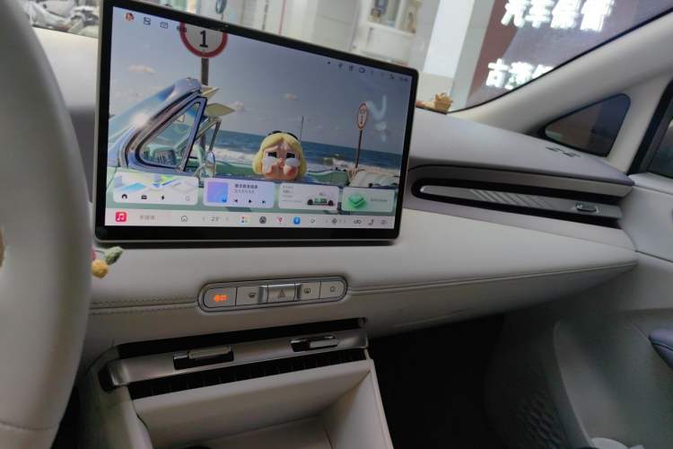 Used MG 4 EV 2026 Model 437 Freedom Edition Audio And AC Panel