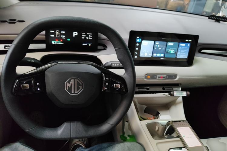 Used MG 4 EV 2026 Model 437 All-in-One Edition Center Console