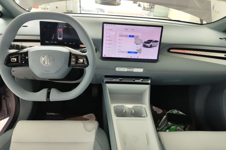 Used MG 4 EV 2026 Model 437 Composed Edition Center Console