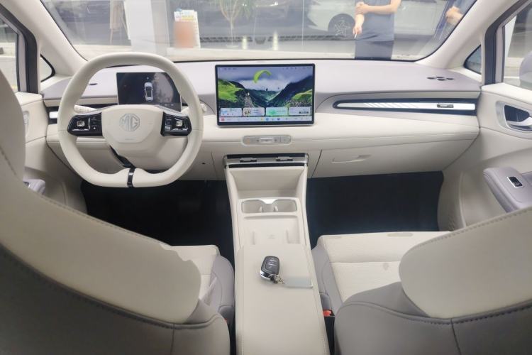 Used MG 4 EV 2026 Model 437 Freedom Edition Center Console