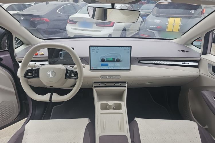 Used MG 4 EV 2026 Model 437 Freedom Edition Center Console