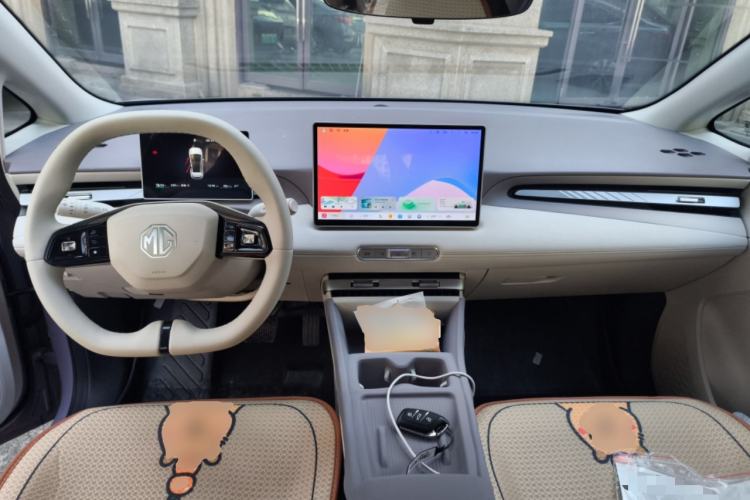 Used MG 4 EV 2026 Model 437 Composed Edition Center Console