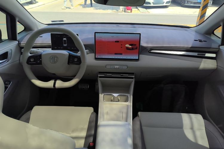 Used MG 4 EV 2026 Model 437 Freedom Edition Center Console