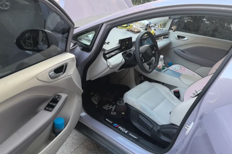 Used MG 4 EV 2026 Model 437 All-in-One Edition Driver Seat