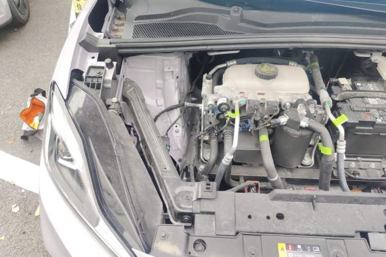 Used MG 4 EV 2026 Model 437 Freedom Edition Engine Bay Right