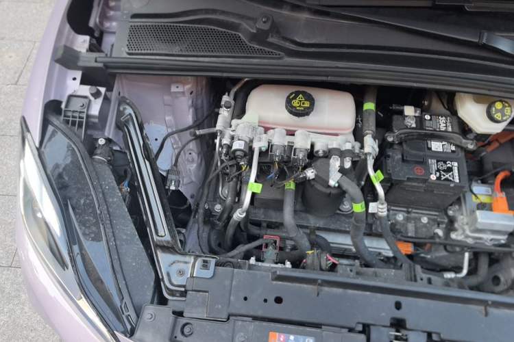 Used MG 4 EV 2026 Model 437 All-in-One Edition Engine Bay Right