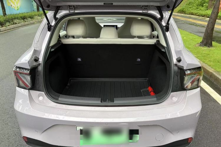 Used MG 4 EV 2026 Model 437 All-in-One Edition Exterior 6