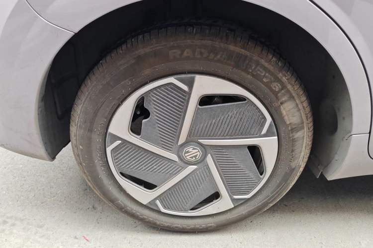 Used MG 4 EV 2026 Model 437 Composed Edition Exterior 8