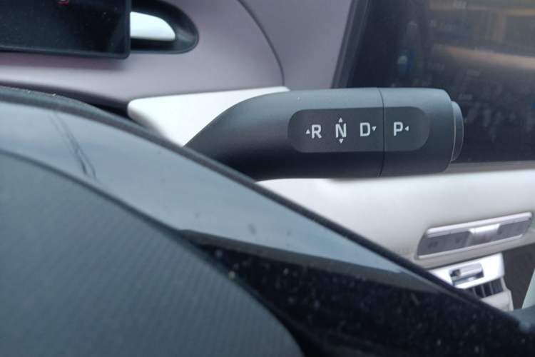 Used MG 4 EV 2026 Revised 437 Carefree Edition Gear Lever