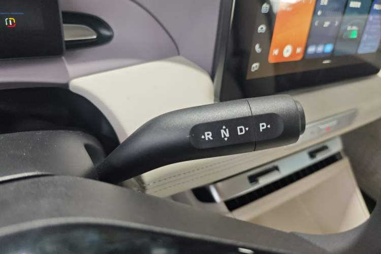 Used MG 4 EV 2026 Model 437 All-in-One Edition Gear Lever