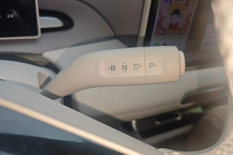 Used MG 4 EV 2026 Model 437 Freedom Edition Gear Lever