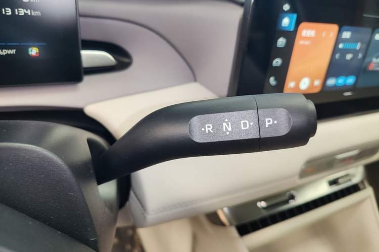 Used MG 4 EV 2026 Model 437 All-in-One Edition Gear Lever