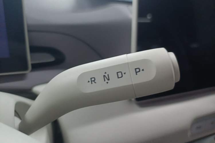 Used MG 4 EV 2026 Model 437 Composed Edition Gear Lever