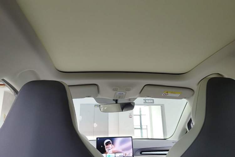 Used MG 4 EV 2026 Model 437 Freedom Edition Headliner