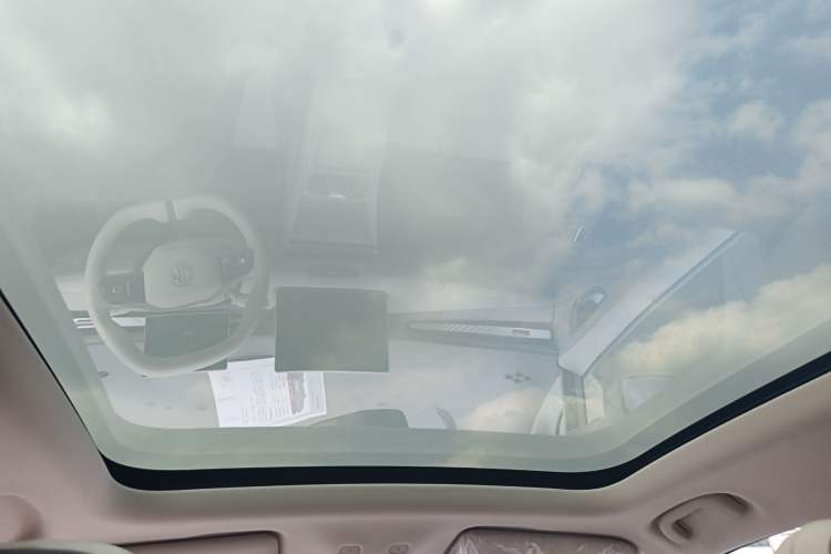Used MG 4 EV 2026 Model 437 Freedom Edition Headliner