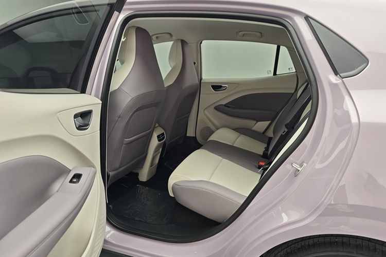 Used MG 4 EV 2026 Model 437 Composed Edition Interior 3