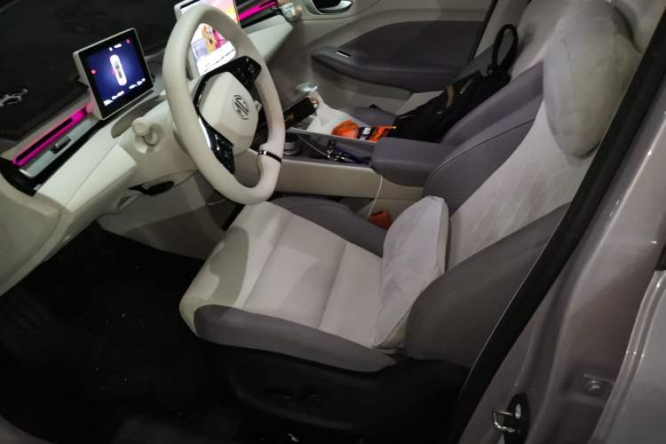 Used MG 4 EV 2026 Model 437 Freedom Edition Left Front Seat