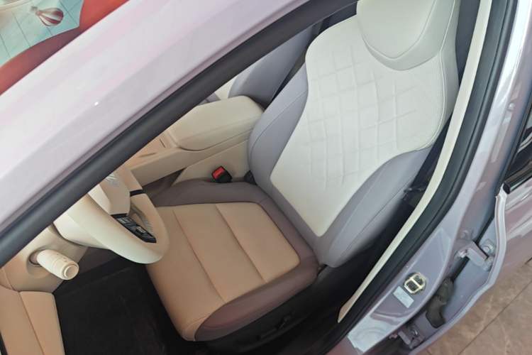 Used MG 4 EV 2026 Model 530 Smart Fun Edition Left Front Seat