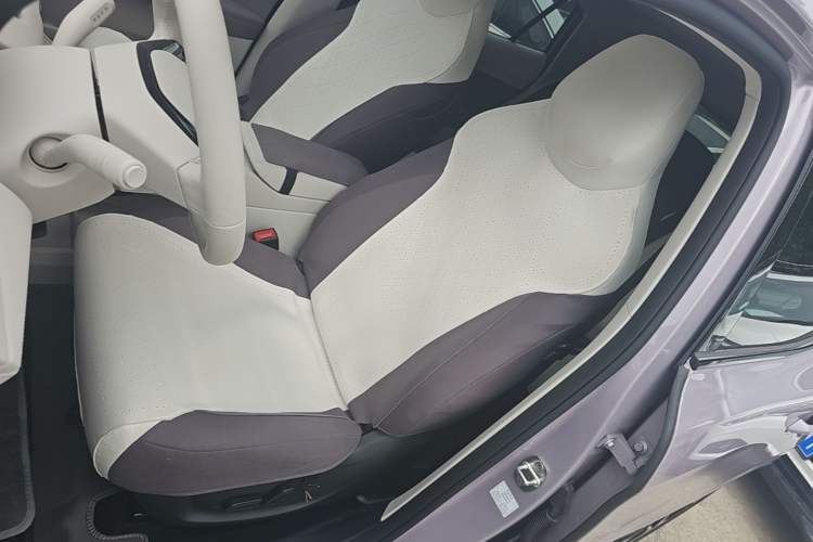 Used MG 4 EV 2026 Model 437 Freedom Edition Left Front Seat