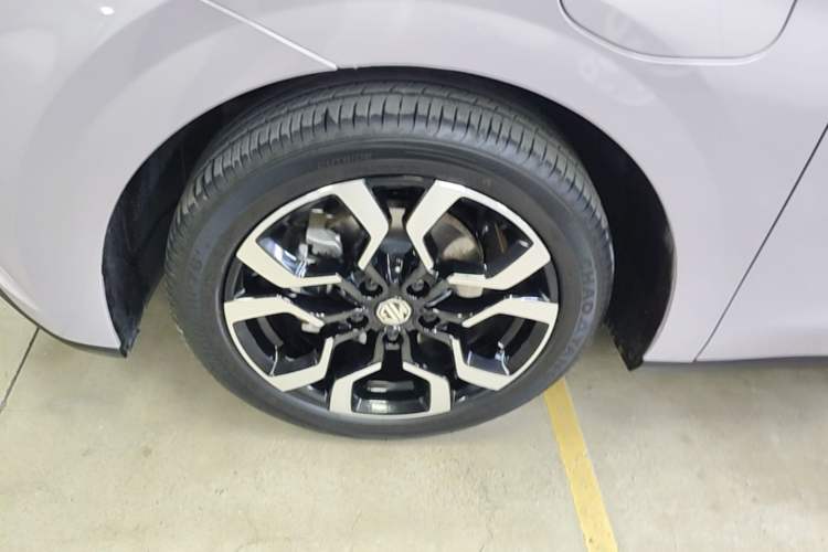 Used MG 4 EV 2026 Model 437 Freedom Edition Left Front Wheel Hub