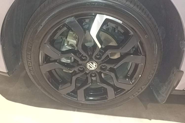 Used MG 4 EV 2026 Model 437 Freedom Edition Left Front Wheel Hub