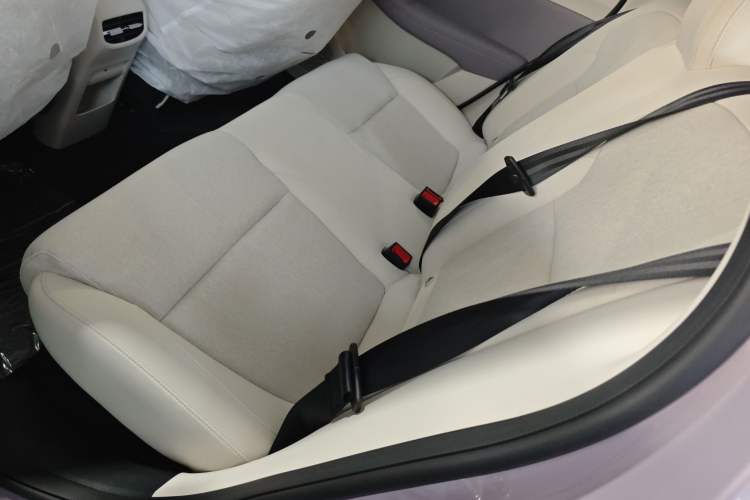 Used MG 4 EV 2026 Model 437 All-in-One Edition Left Rear Seat
