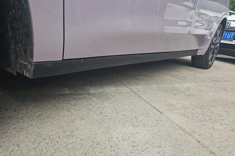 Used MG 4 EV 2026 Model 437 Freedom Edition Left Side Sill