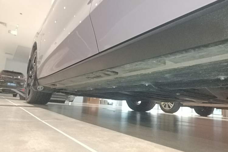 Used MG 4 EV 2026 Model 437 Freedom Edition Left Side Sill