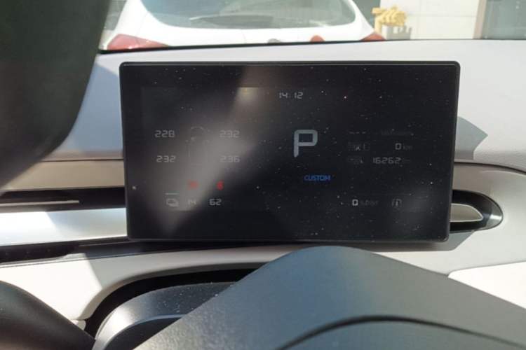 Used MG 4 EV 2026 Model 437 All-in-One Edition Odometer Close Up