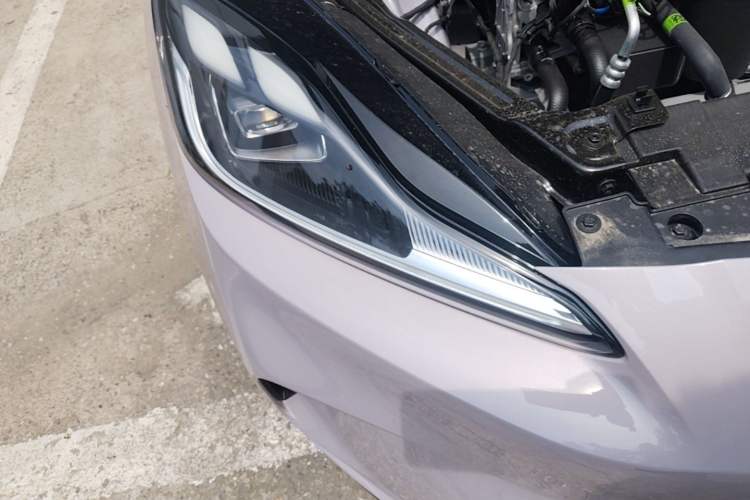Used MG 4 EV 2026 Revised 437 Freedom Edition Right Front Headlight