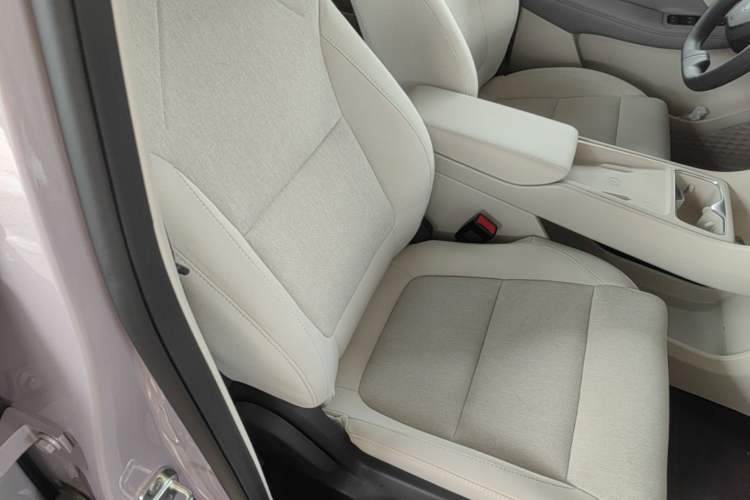Used MG 4 EV 2026 Model 437 All-in-One Edition Right Front Seat