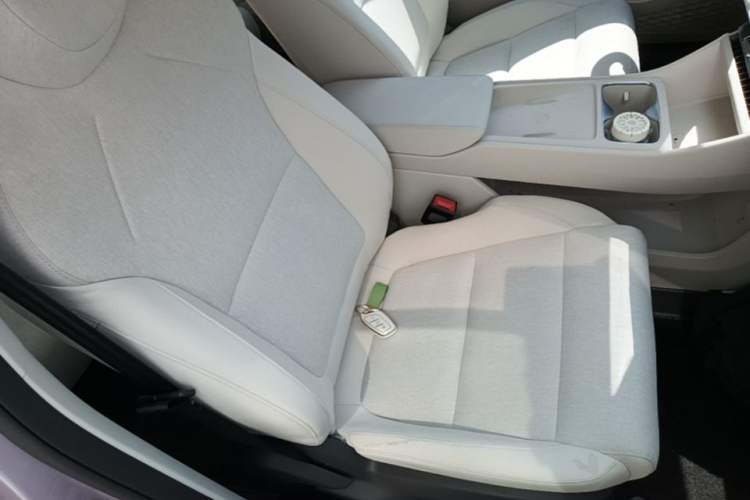 Used MG 4 EV 2026 Model 437 All-in-One Edition Right Front Seat