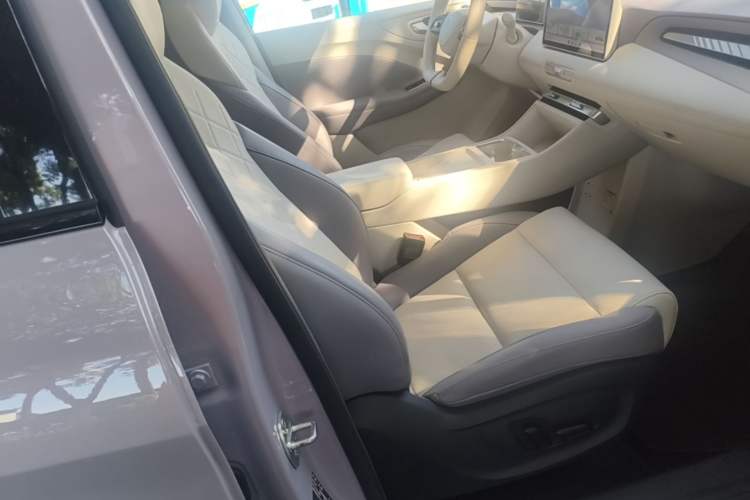 Used MG 4 EV 2026 Model 437 Freedom Edition Right Front Seat