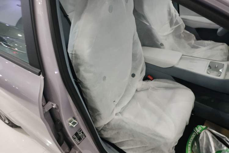 Used MG 4 EV 2026 Model 437 Composed Edition Right Front Seat