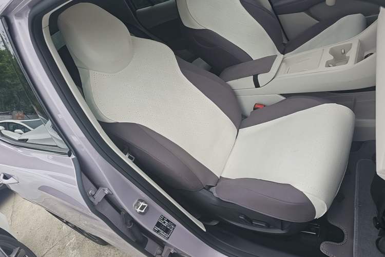 Used MG 4 EV 2026 Model 437 Freedom Edition Right Front Seat