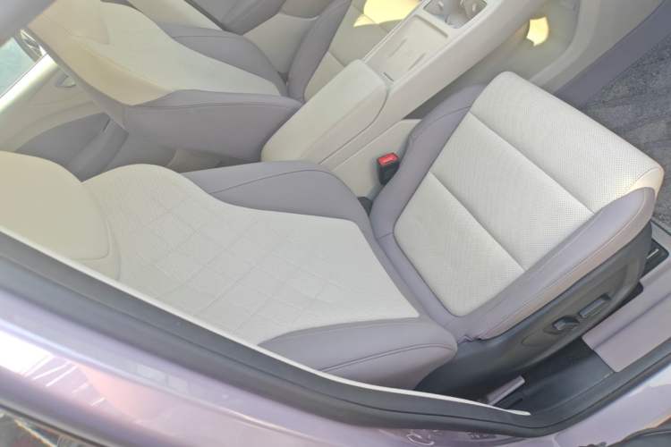 Used MG 4 EV 2026 Model 437 Freedom Edition Right Front Seat