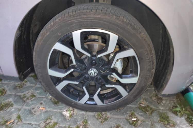 Used MG 4 EV 2026 Model 437 Freedom Edition Right Front Wheel Hub
