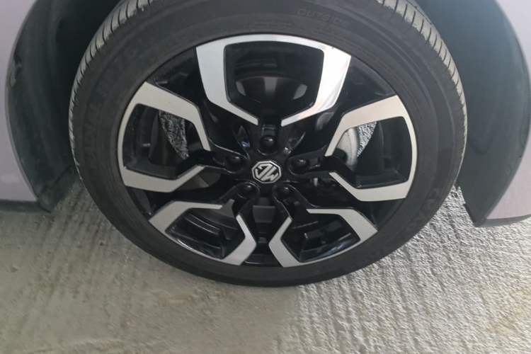 Used MG 4 EV 2026 Model 437 Freedom Edition Right Front Wheel Hub