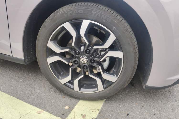 Used MG 4 EV 2026 Model 437 Freedom Edition Right Front Wheel Hub